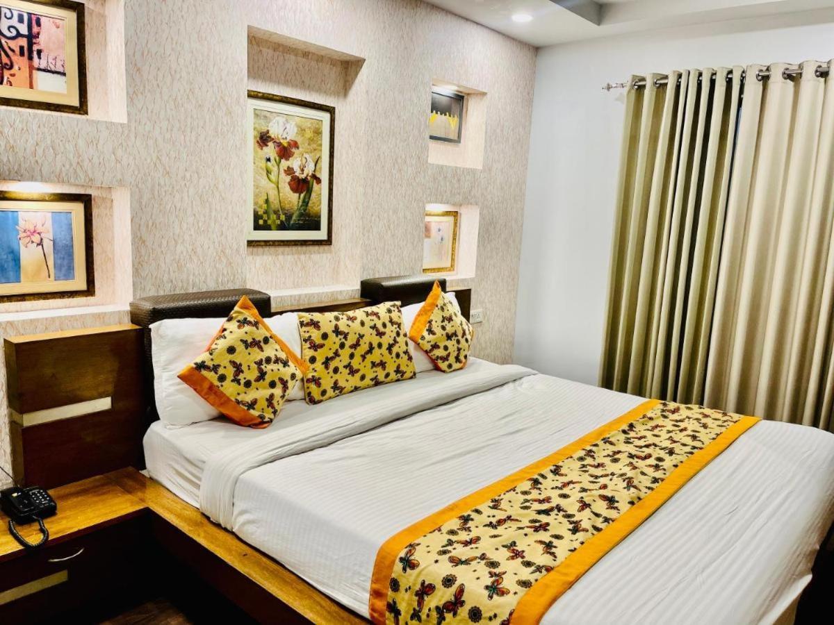 Hotel Queens Tower Amritsar Eksteriør bilde